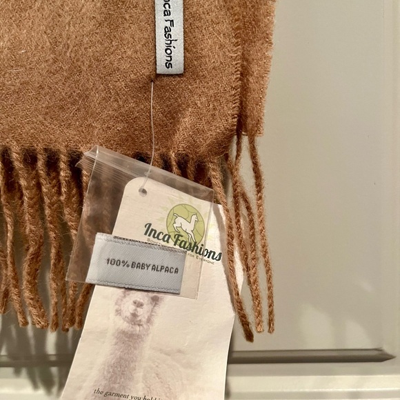 Tan Brown Baby Alpaca Fringe Scarf NWT One Size - Picture 5 of 5